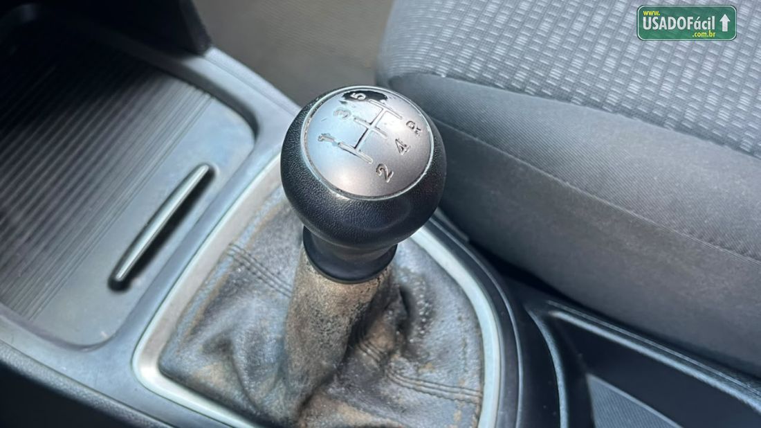 Hyundai HB20 Hatch Unique 1.0 Mecânico Flex 2018/2019 — foto 14 de 18
