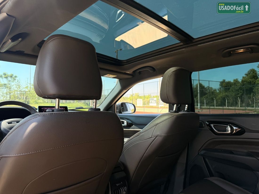 Jeep Commander Overland T270 1.3 Turbo Automático Flex 2024/2024 — foto 11 de 20