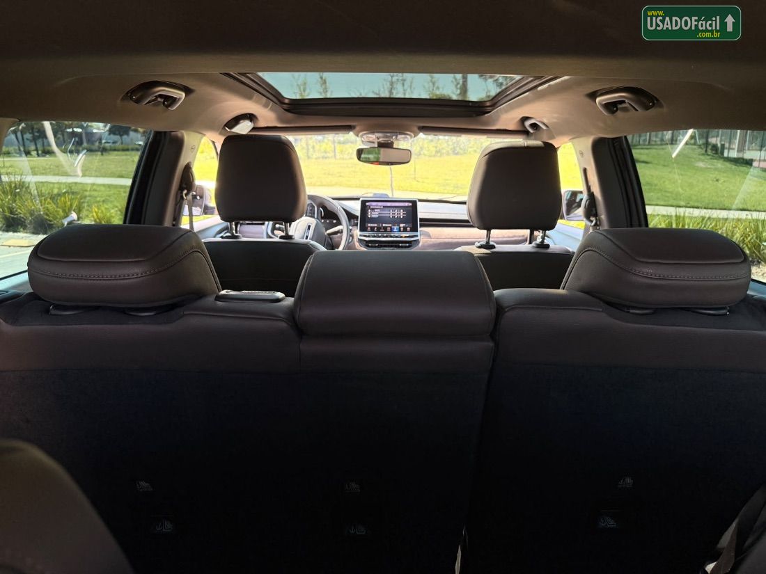 Jeep Commander Overland T270 1.3 Turbo Automático Flex 2024/2024 — foto 17 de 20