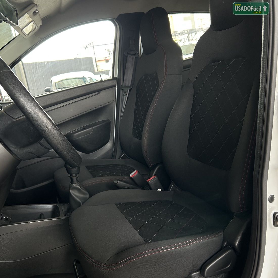 Renault Kwid Zen 1.0 Mecânico Flex 2023/2024 — foto 6 de 10