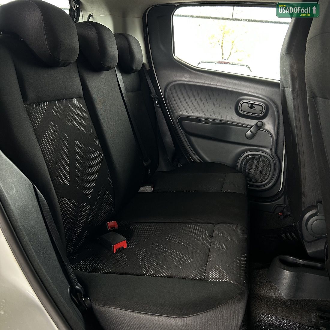 Fiat Mobi Like Flex 2023/2024 — foto 8 de 10