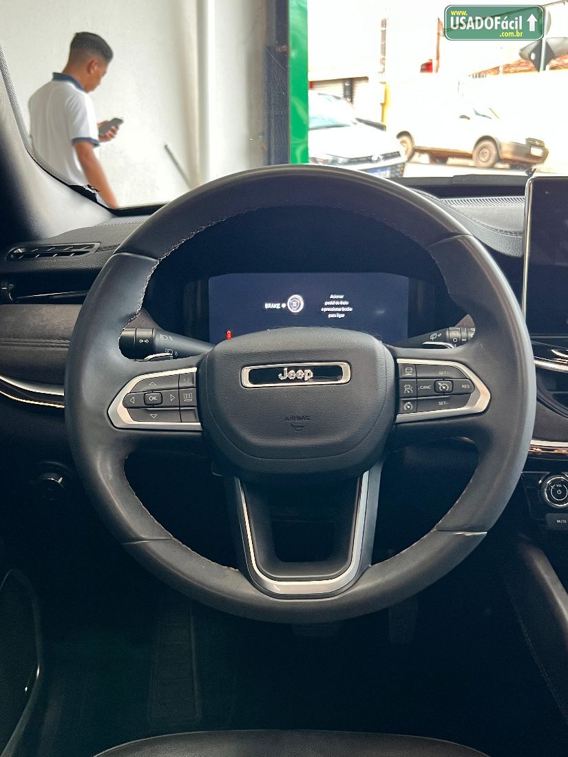 Jeep Commander Limited TD380 2.0 4x4 Automático Diesel 2022/2022 — foto 11 de 12