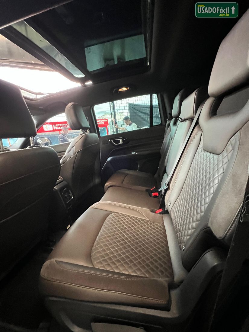 Jeep Commander Limited TD380 2.0 4x4 Automático Diesel 2022/2022 — foto 6 de 12
