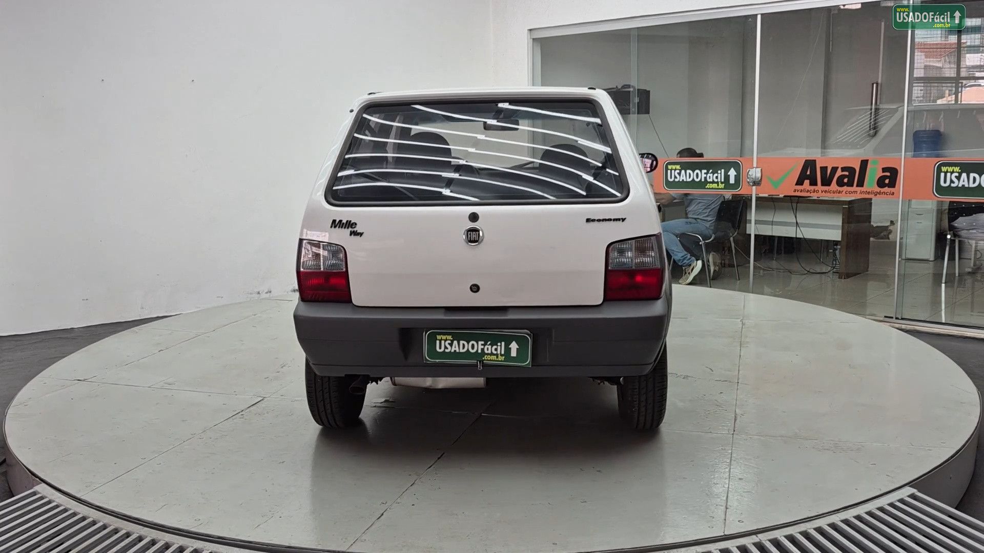 Fiat Uno Mille Way Economy Fire 1.0 Flex 4P 2013/2013 — foto 6 de 23
