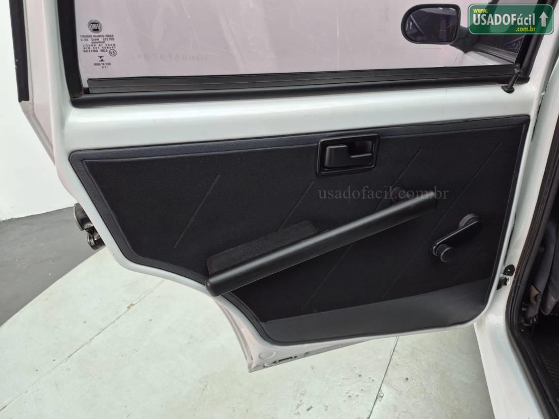 Fiat Uno Mille Way Economy Fire 1.0 Flex 4P 2013/2013 — foto 18 de 23