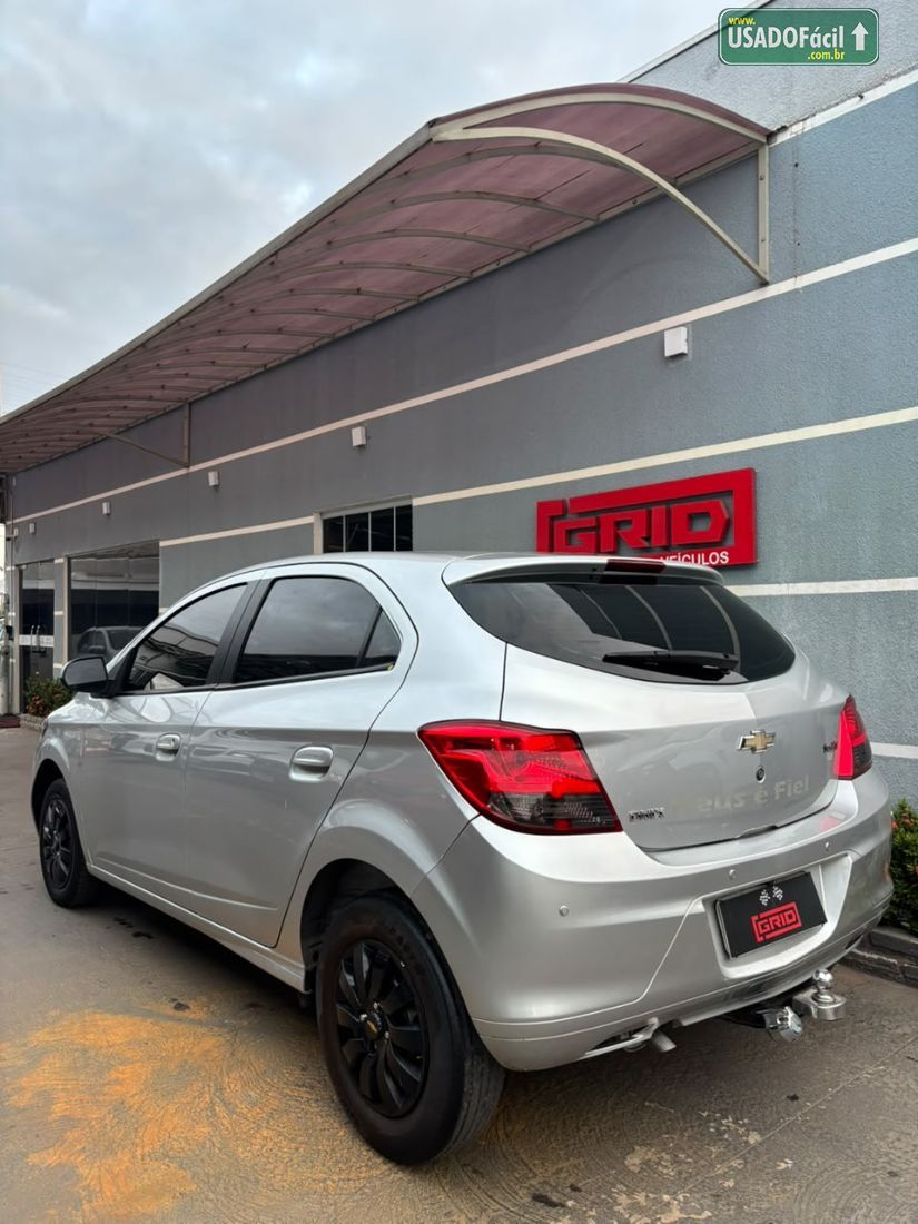 CHEVROLET/GM Onix Joy Hatch 1.0 Mecânico Flex 2019/2019 — foto 4 de 14