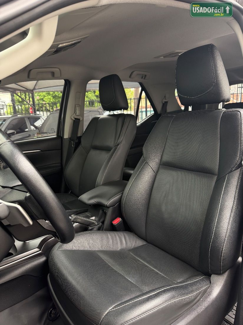 Toyota Hilux SW4 SRX 2.8 4x4 TDI Automático Diesel 2021/2021 — foto 6 de 14