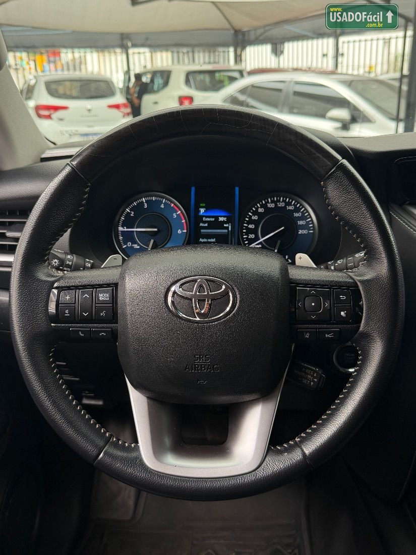 Toyota Hilux SW4 SRX 2.8 4x4 TDI Automático Diesel 2021/2021 — foto 13 de 14