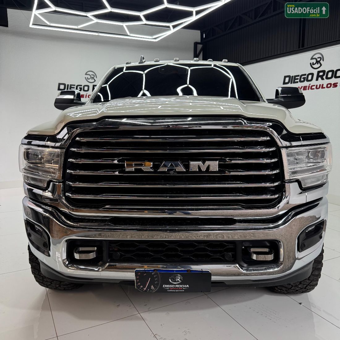 RAM Ram 3500 Limited Longhorn CD 6.7 Turbo Diesel 2022/2022 — foto 3 de 20