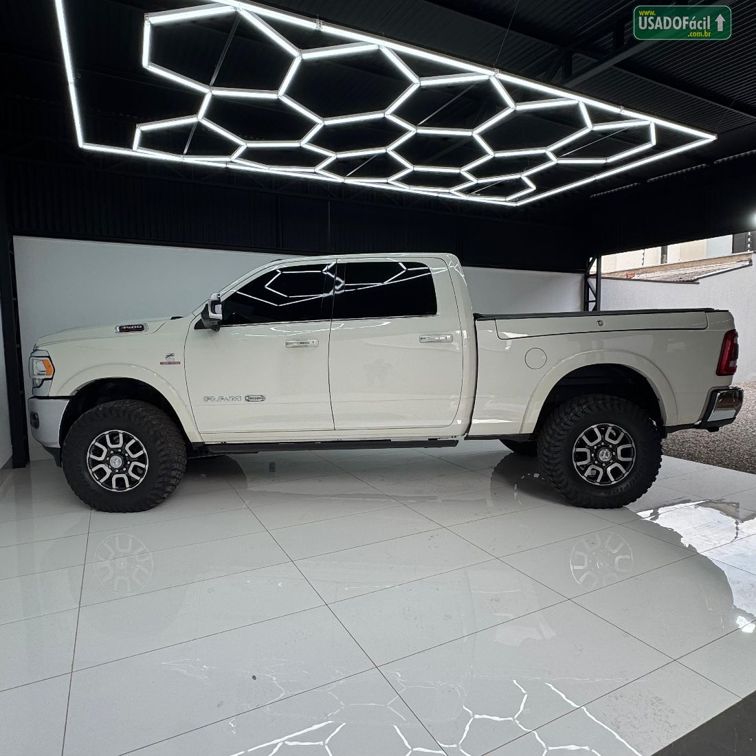 RAM Ram 3500 Limited Longhorn CD 6.7 Turbo Diesel 2022/2022 — foto 8 de 20
