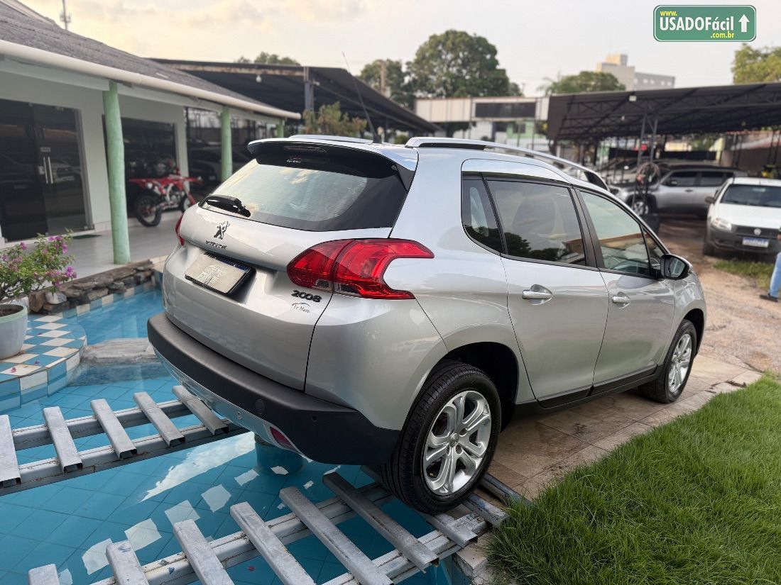 Peugeot Peugeot 2008 Allure 1.6 Automático Flex 2016/2017 — foto 6 de 13