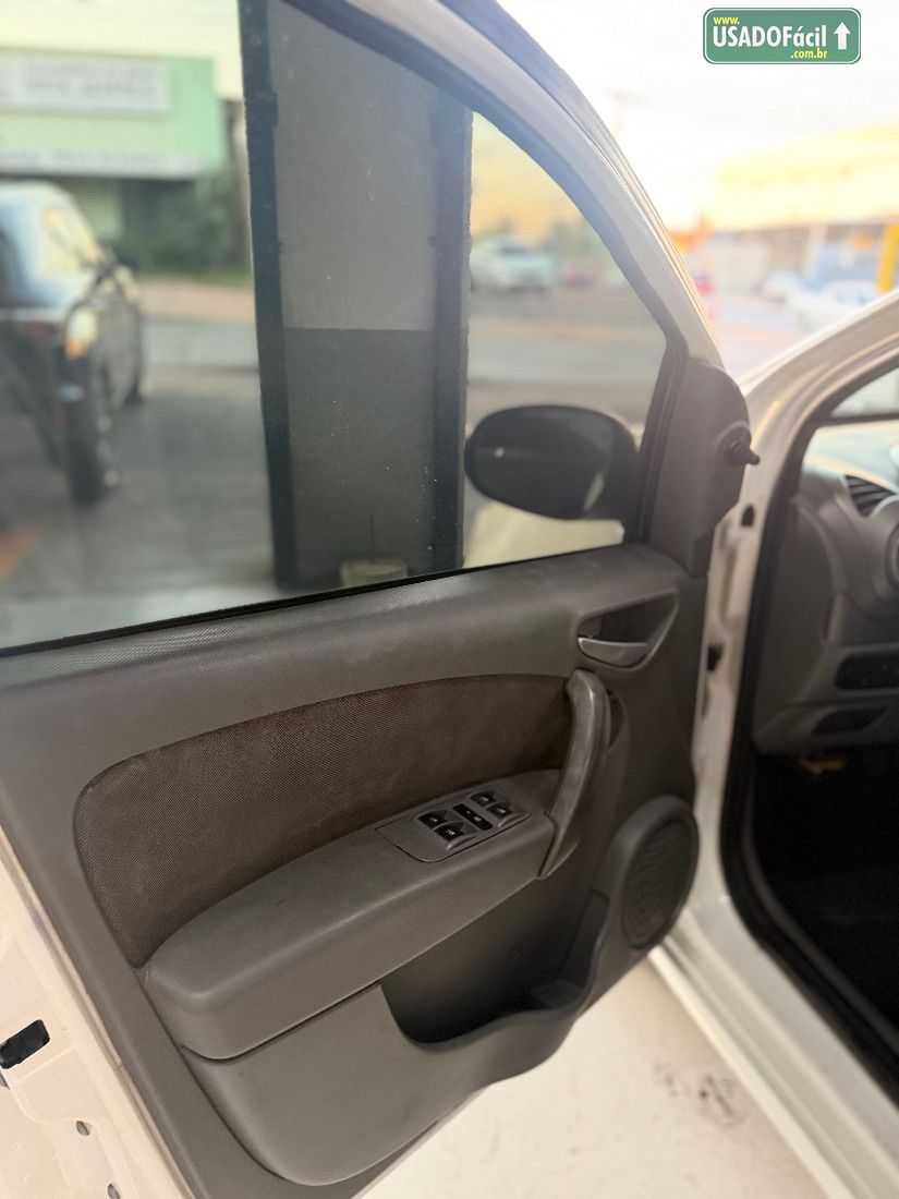 Fiat Palio Attractive 1.0 EVO Fire Flex 5P 2012/2013 — foto 7 de 15