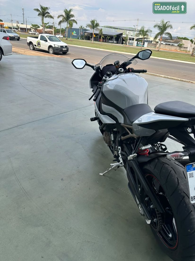 BMW S 1000 RR 2021/2022 — foto 10 de 12