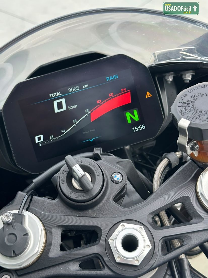 BMW S 1000 RR 2021/2022 — foto 8 de 12