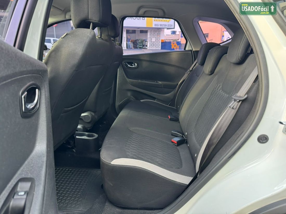 Renault Captur Zen 1.6 Mecânico Flex 2017/2018 — foto 11 de 14