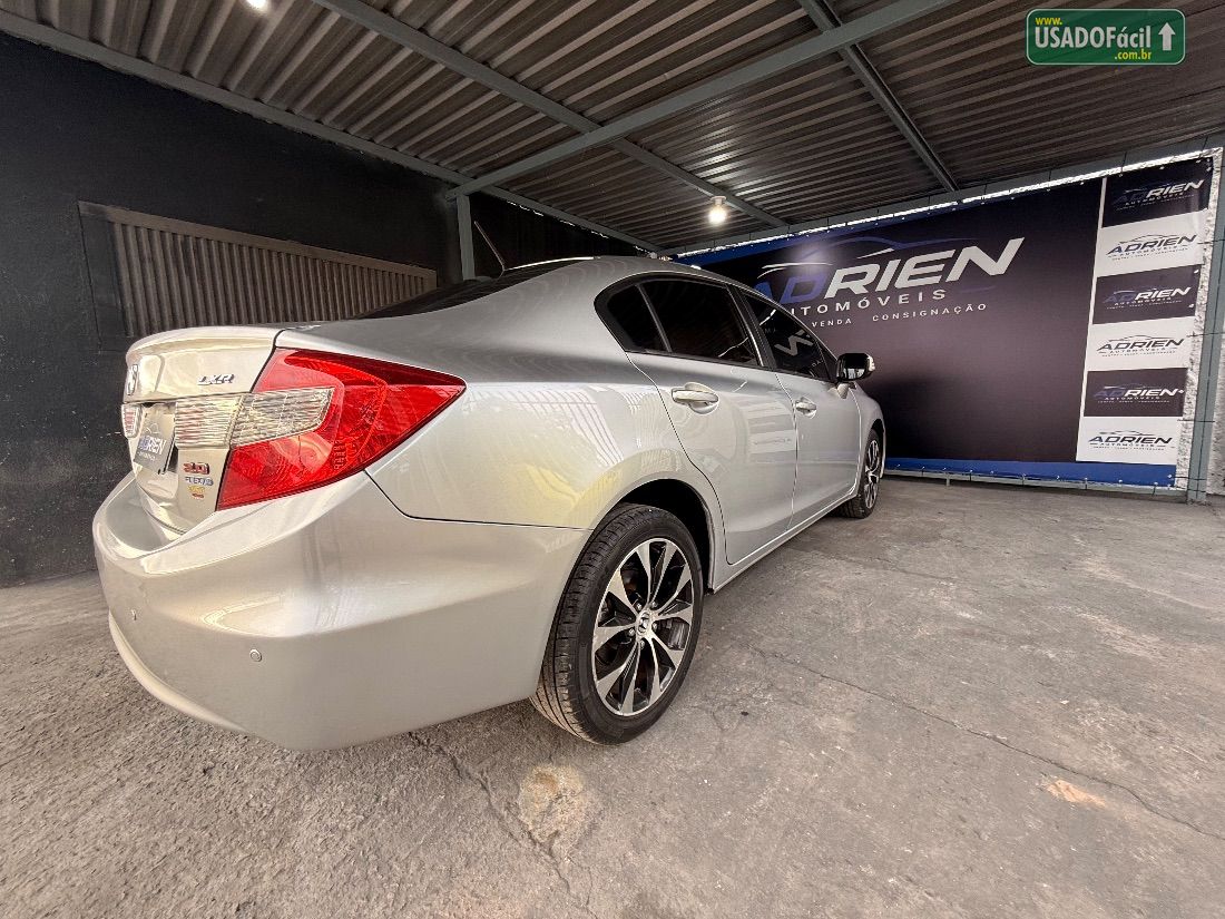 Honda Civic Sedan LXR 2.0 Automático Flexone 2014/2015 — foto 11 de 18