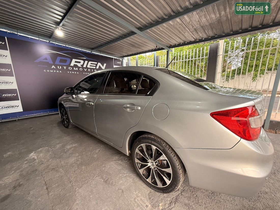 Honda Civic Sedan LXR 2.0 Automático Flexone 2014/2015 — foto 6 de 18