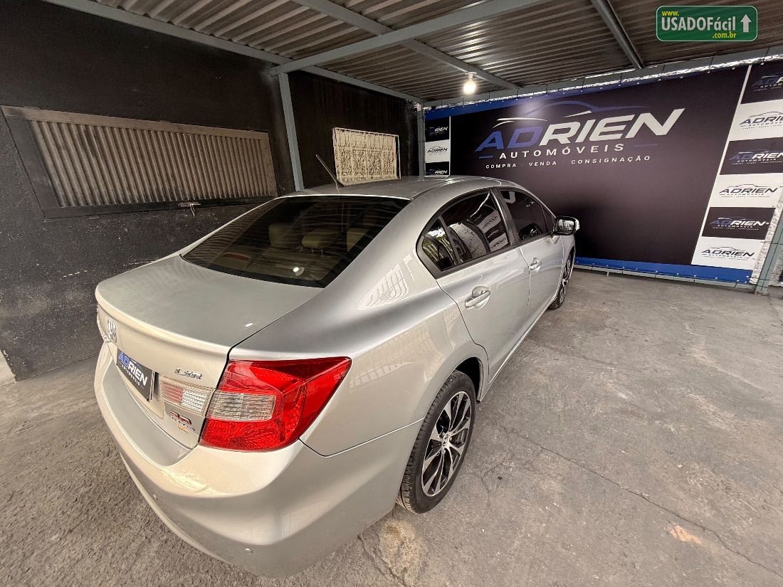 Honda Civic Sedan LXR 2.0 Automático Flexone 2014/2015 — foto 9 de 18