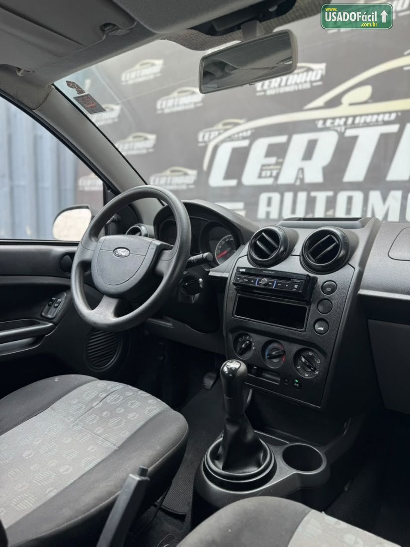 Ford Fiesta Hatch 1.0 5P Flex 2010/2011 — foto 13 de 16