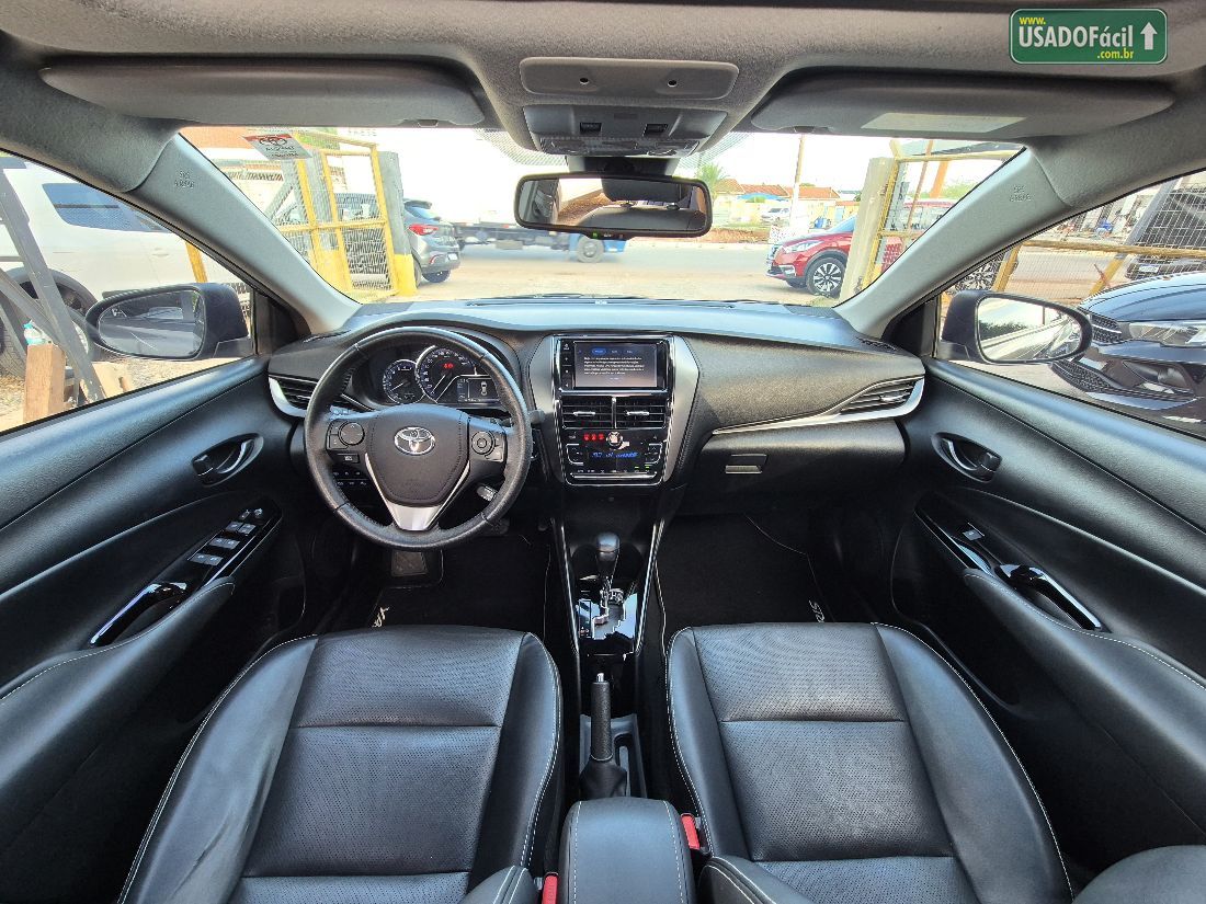 Toyota Yaris Sedan XLS 1.5 Automático Flex 2023/2024 — foto 6 de 9