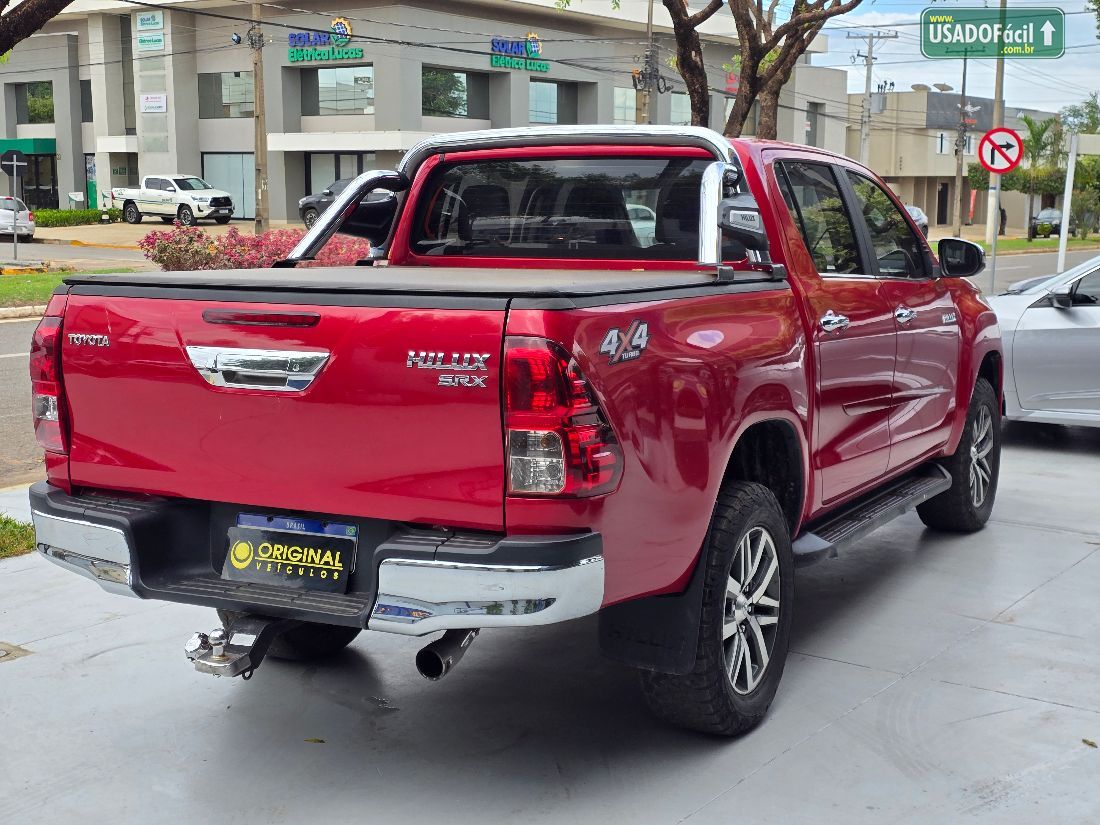 Toyota Hilux SRX CD 2.8 4x4 TDI Automático Diesel 2015/2016 — foto 5 de 9