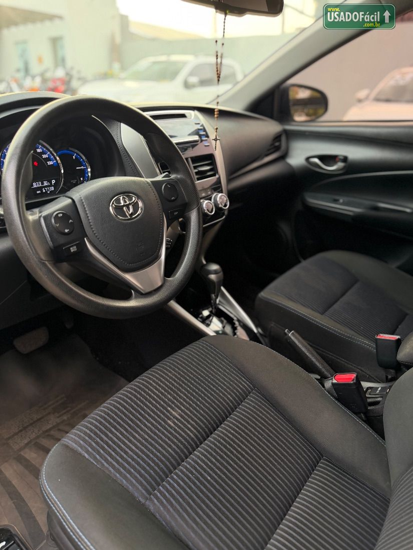 Toyota Yaris Sedan XL 1.5 Automático Flex 2019/2019 — foto 10 de 14