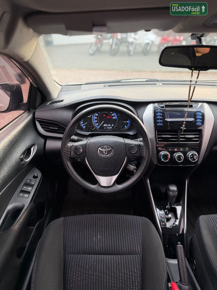Toyota Yaris Sedan XL 1.5 Automático Flex 2019/2019 — foto 13 de 14