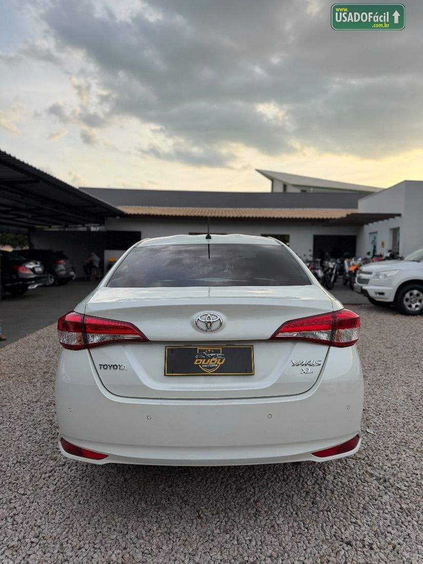 Toyota Yaris Sedan XL 1.5 Automático Flex 2019/2019 — foto 8 de 14