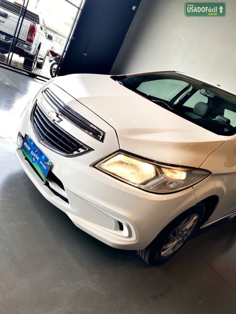CHEVROLET/GM Onix Hatch LT 1.0 Mecânico Flex 2015/2016 — foto 15 de 35