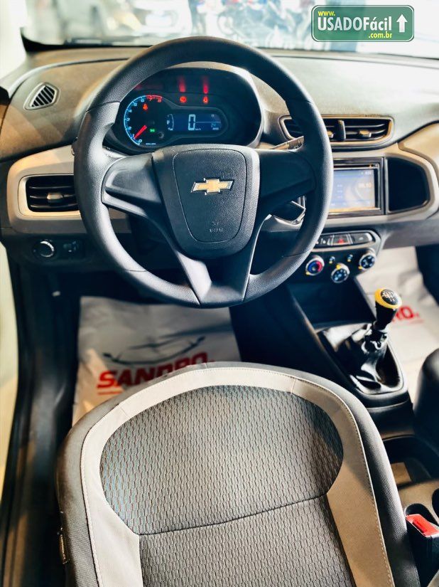 CHEVROLET/GM Onix Hatch LT 1.0 Mecânico Flex 2015/2016 — foto 32 de 35