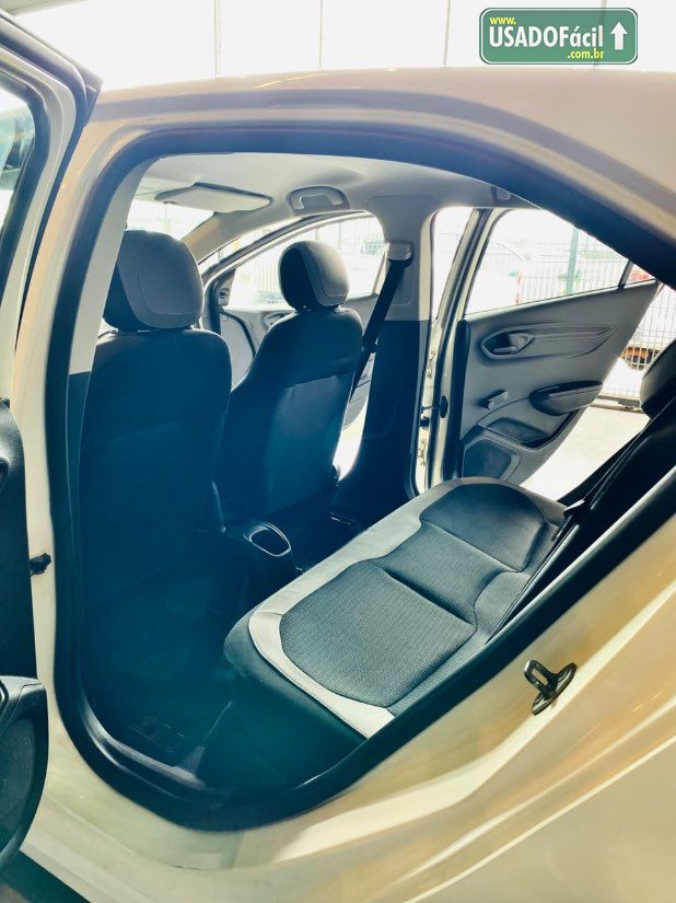 CHEVROLET/GM Onix Hatch LT 1.0 Mecânico Flex 2015/2016 — foto 33 de 35