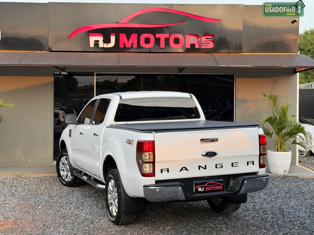Ford Ranger XLT CD 3.2 4X4 Automático Diesel 2017/2018 — foto 4 de 10