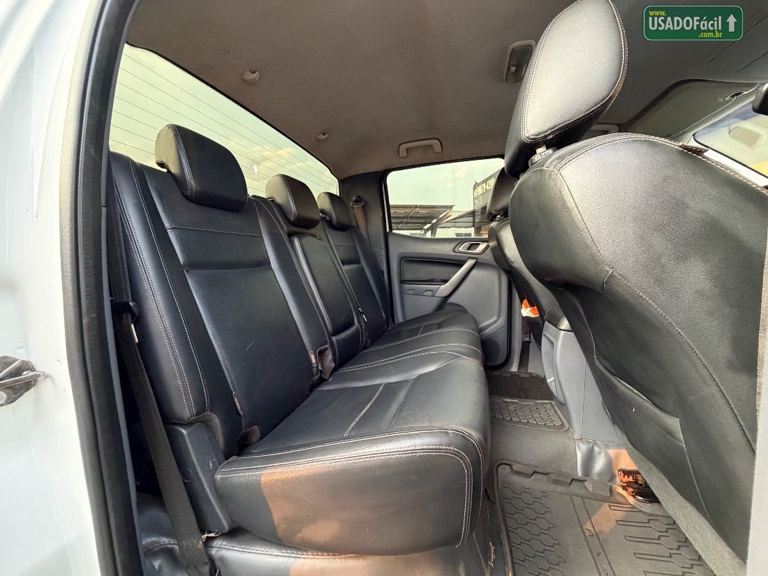 Ford Ranger XLT CD 3.2 4X4 Automático Diesel 2017/2018 — foto 9 de 10
