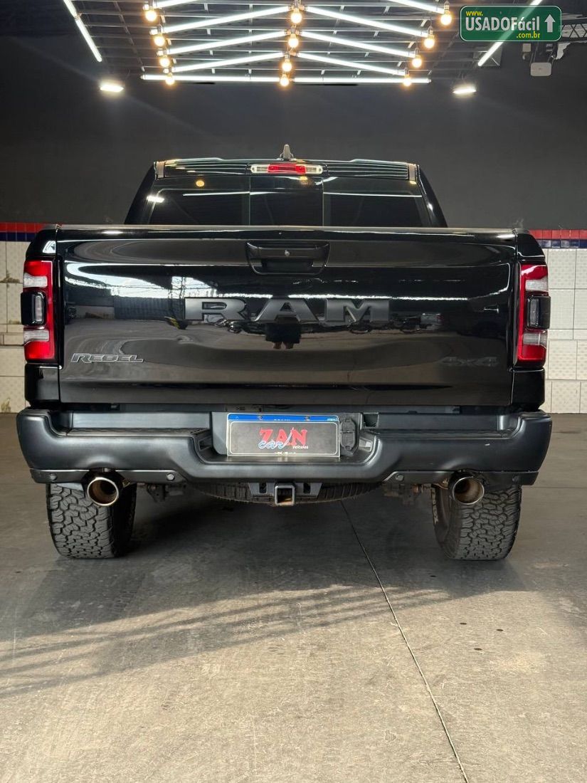 RAM Ram 1500 Rebel Hemi CD 5.7 V8 4x4 Automático 2021/2021 — foto 14 de 15