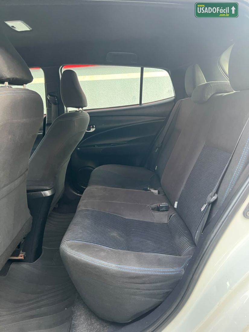 Toyota Yaris Hatch XL 1.3 Automático Flex 2018/2019 — foto 14 de 14