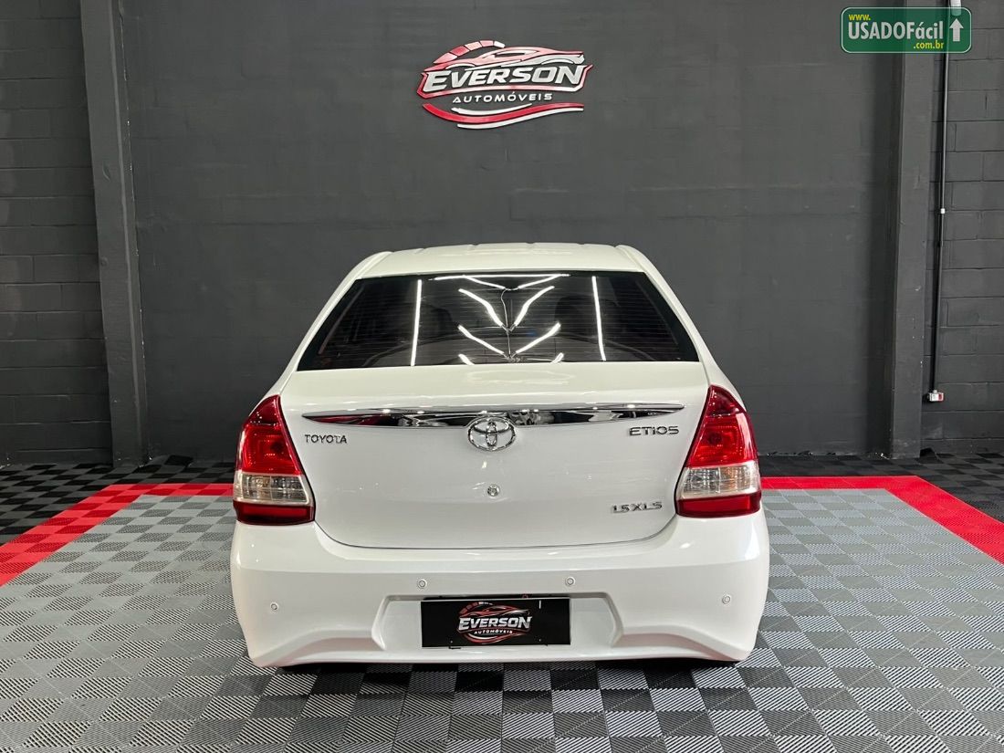 Toyota Etios Sedan XLS 1.5 Automático Flex 2018/2019 — foto 8 de 18