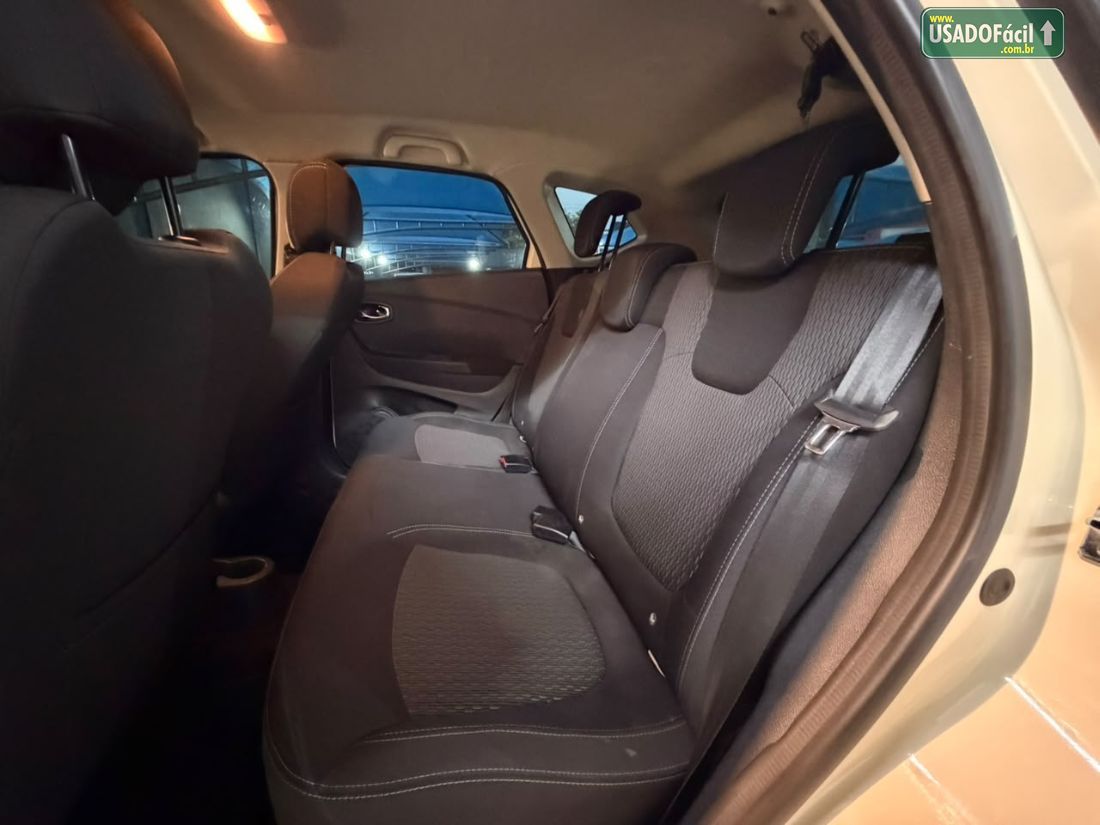 Renault Captur Life 1.6 Automático Flex 2018/2019 — foto 11 de 12