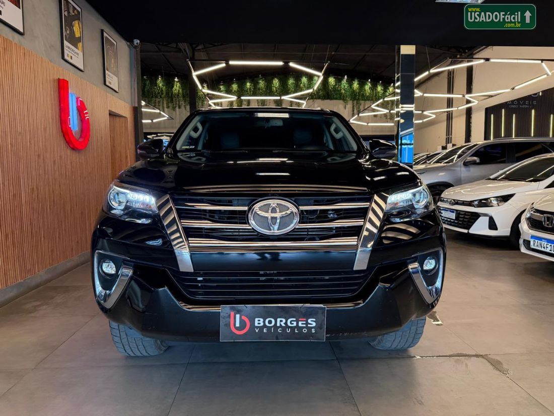 Toyota Hilux SW4 SRX 2.8 4x4 TDI Automático Diesel 2019/2019 — foto 2 de 20