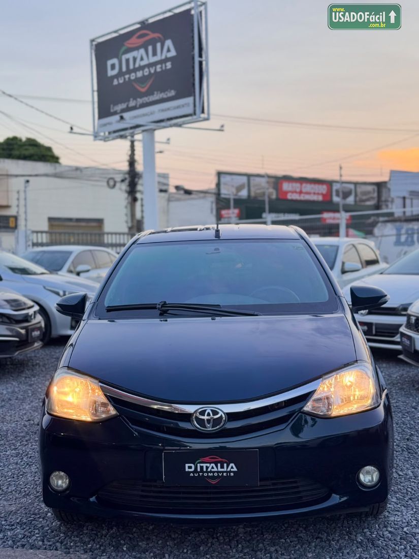 Toyota Etios Hatch XLS 1.5 Automático Flex 2016/2017 — foto 3 de 10