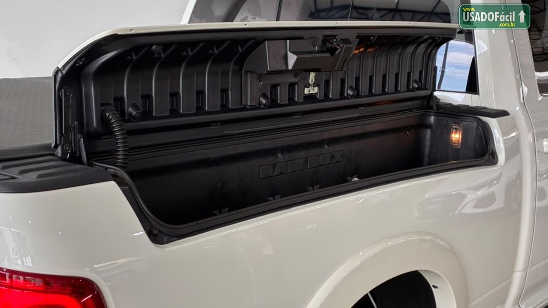 RAM 3500 LIMITED LONGHORN 6.7 TB CD Diesel 2023/2023 — foto 9 de 19