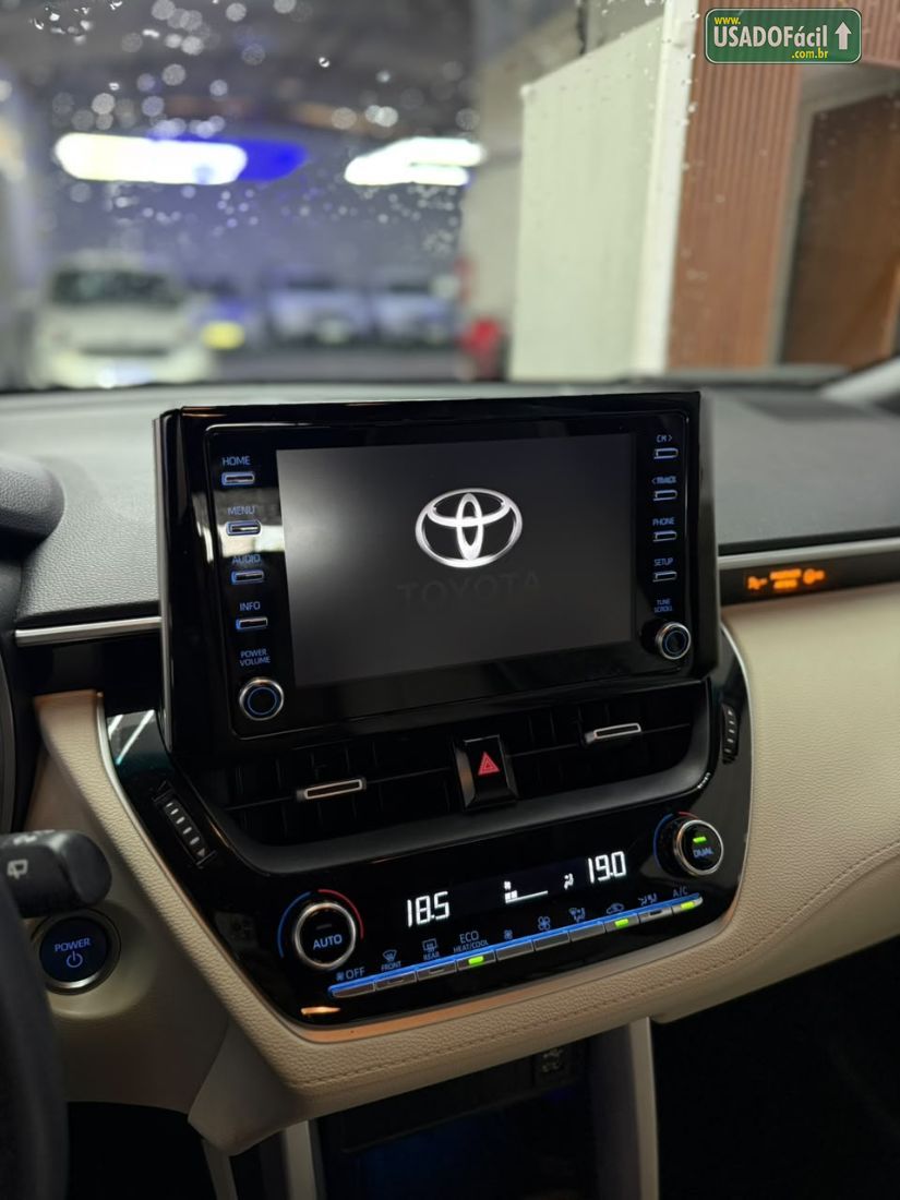 Toyota Corolla Cross XRX 1.8 16V Automático Híbrido 2021/2022 — foto 19 de 23
