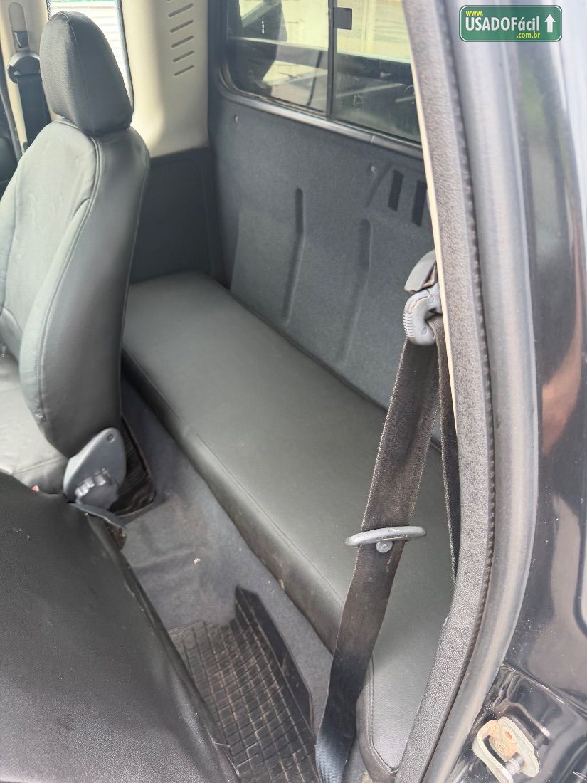 Fiat Strada Adventure Locker CE 1.8 Flex 2009/2009 — foto 6 de 10