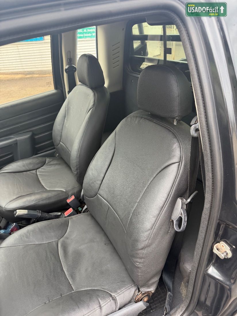 Fiat Strada Adventure Locker CE 1.8 Flex 2009/2009 — foto 8 de 10