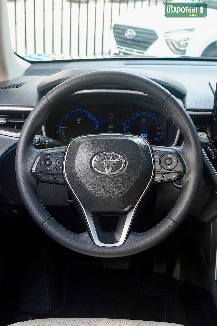 TOYOTA Corolla Cross XRX 1.8 Automático Híbrido 2025/2026 — foto 13 de 14