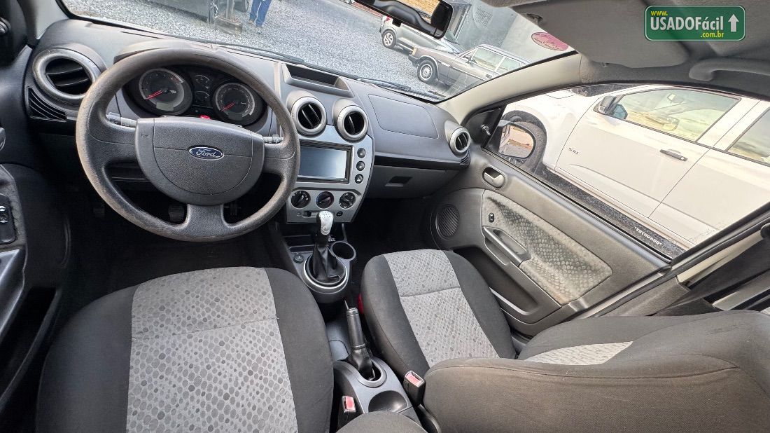 Ford Fiesta Hatch Class 1.6 5P Flex 2013/2013 — foto 11 de 14