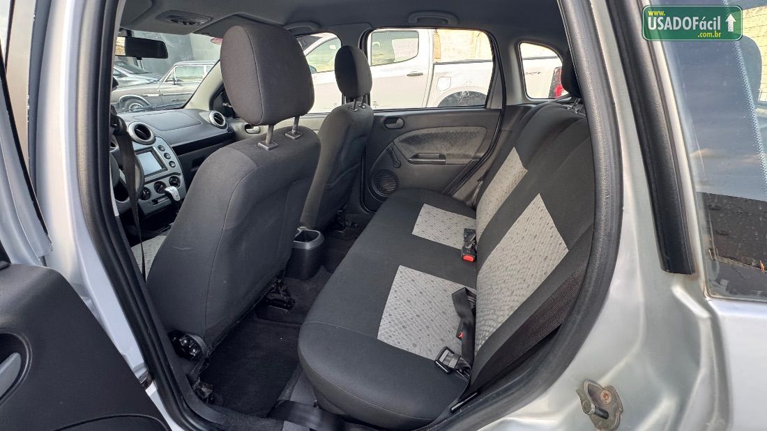Ford Fiesta Hatch Class 1.6 5P Flex 2013/2013 — foto 6 de 14