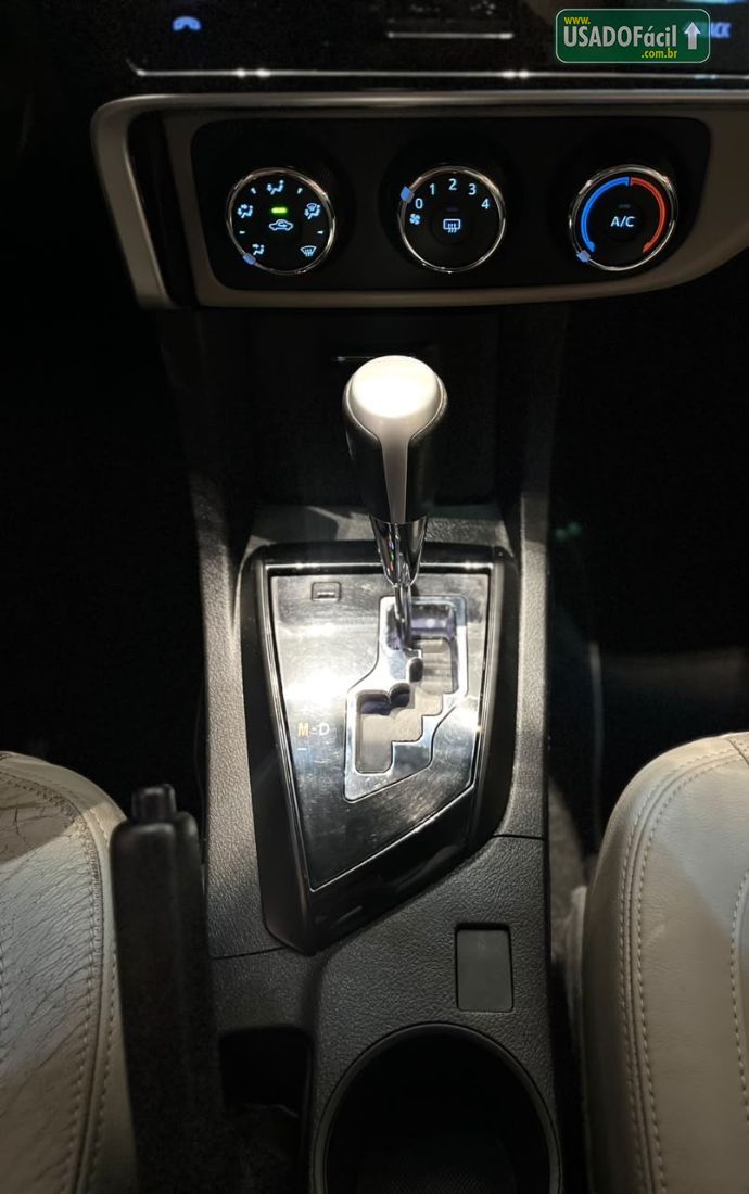 Toyota Corolla GLi Upper 1.8 Automático Flex 2017/2018 — foto 8 de 10