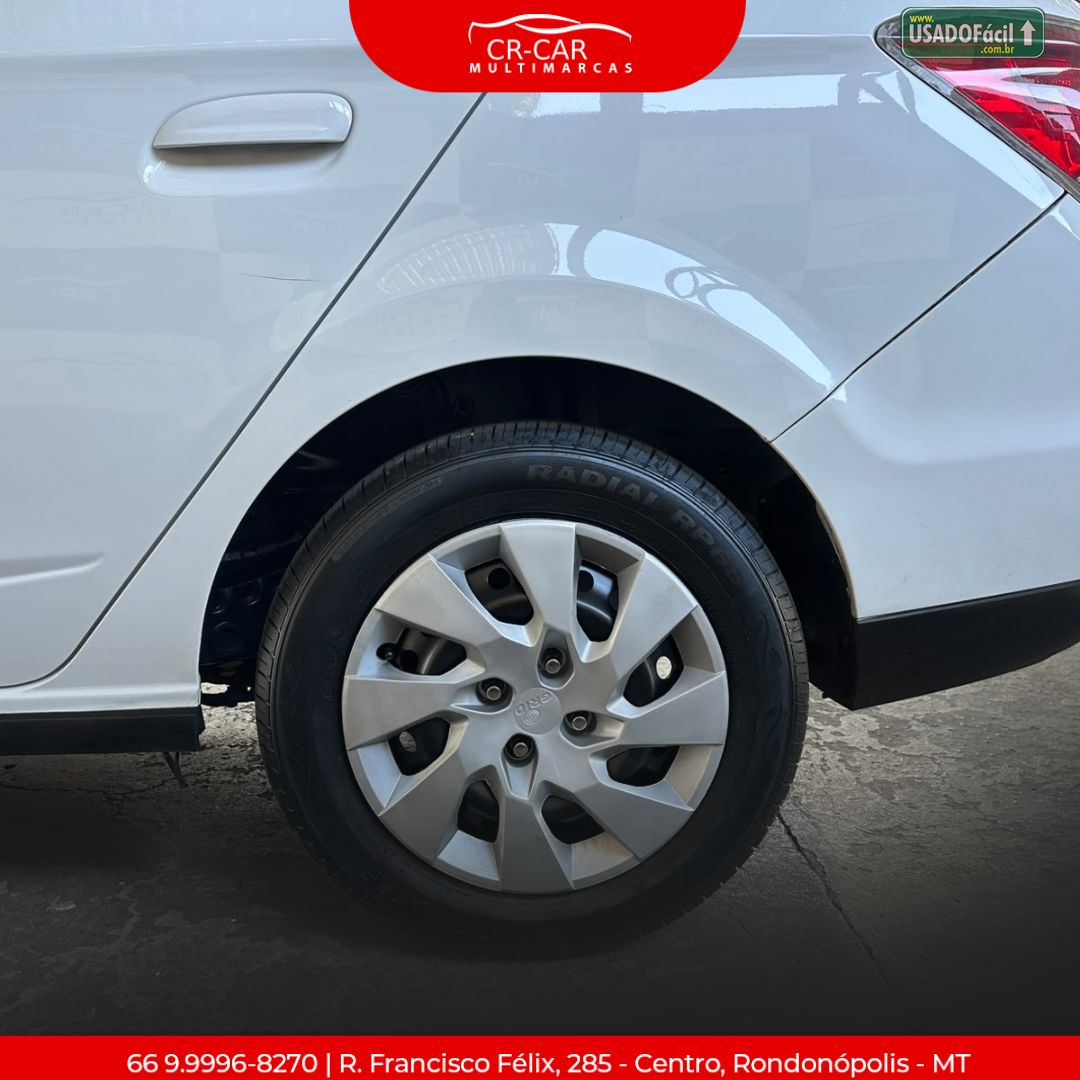 CHEVROLET/GM Prisma Sedan LT 1.4 FlexPower 2015/2015 — foto 13 de 14