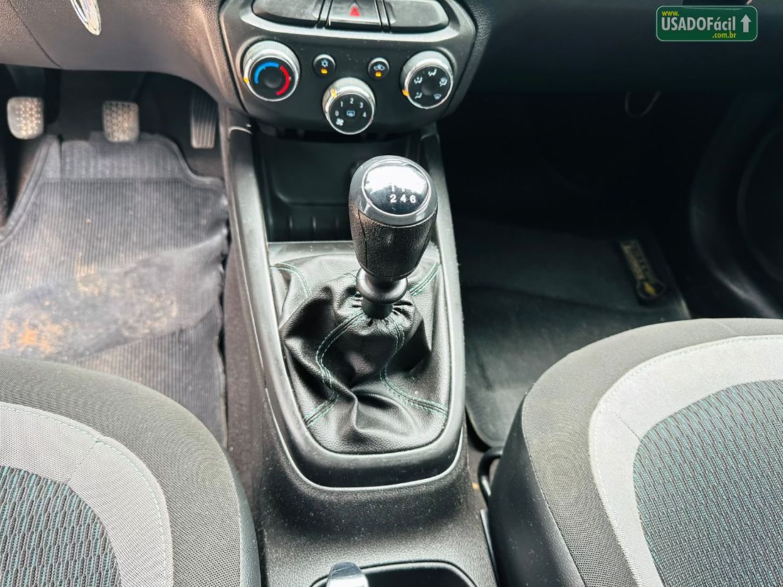 CHEVROLET/GM Onix Hatch LS 1.0 Mecânico Flex 2015/2016 — foto 7 de 17