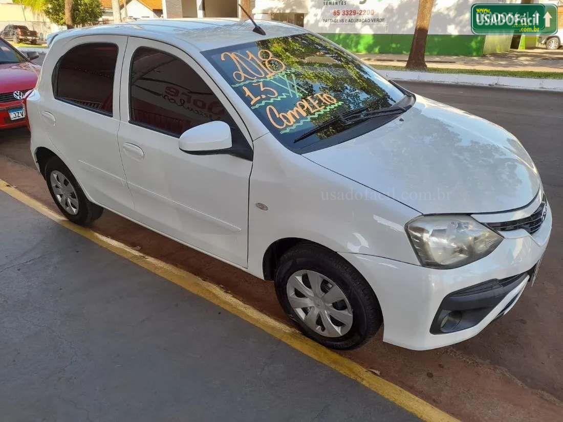 TOYOTA Etios Hatch X 1.3 Mecânico Flex 2017/2018 — foto 4 de 15